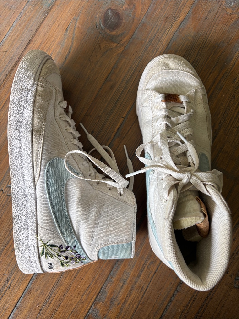 Nike size 8.5 Blazer Indigo sneakers